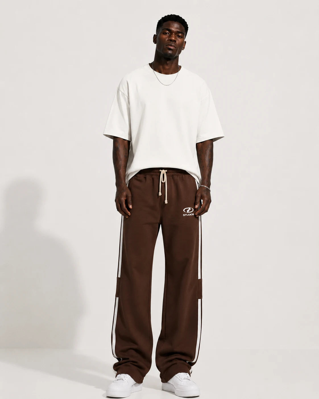 Essential Track Pants – Victor 96